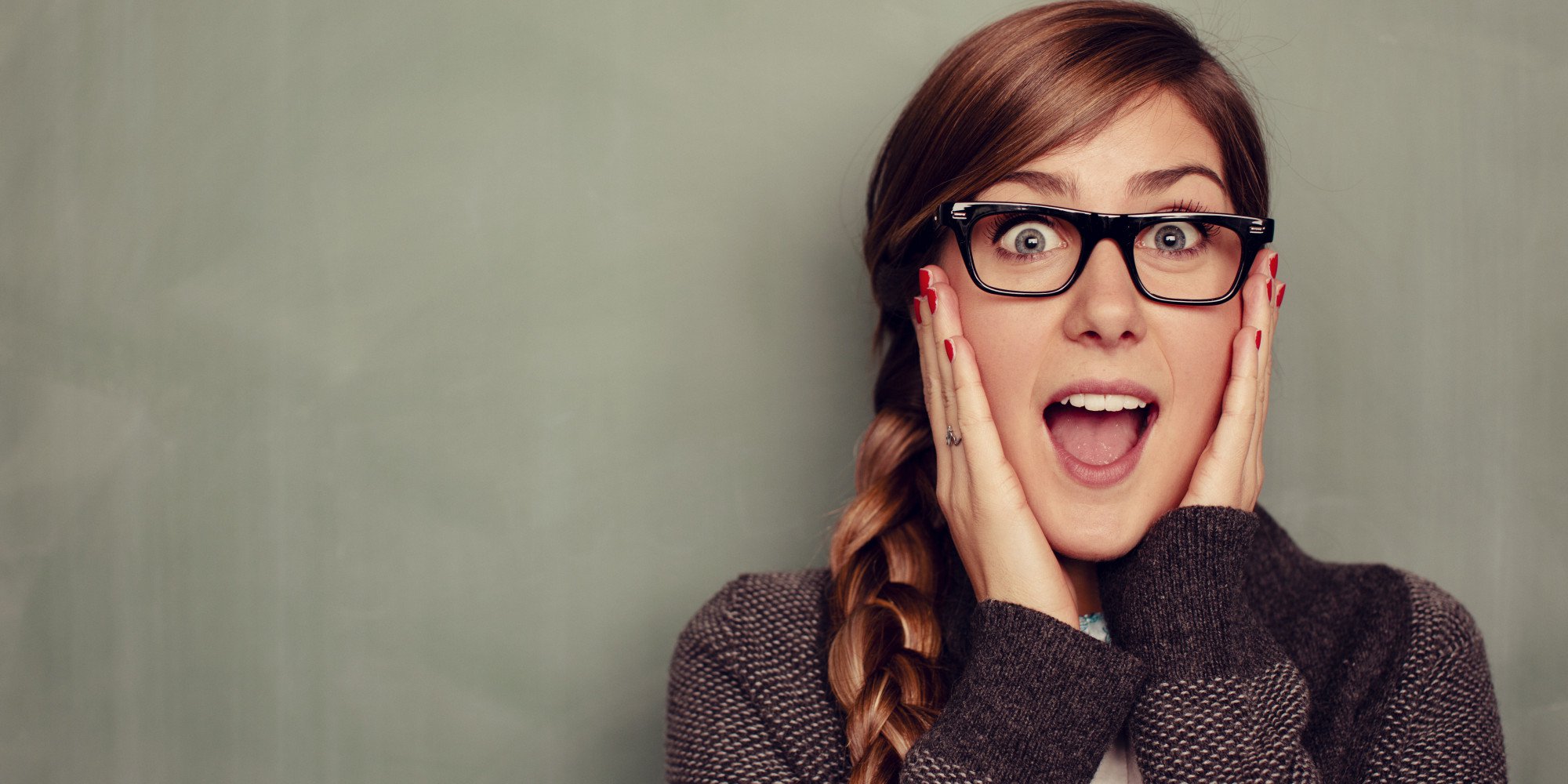 10 Ways to Get Your Ecommerce Customers Back for a Repeat Purchase 3 customer surprise